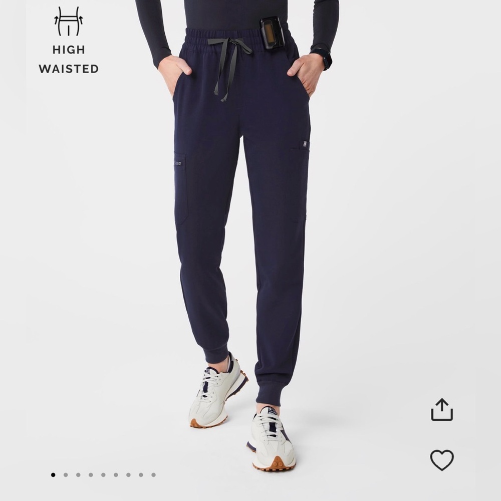 Women’s Navy Freex Lined Zamora Petite Jogger Scrub Pants